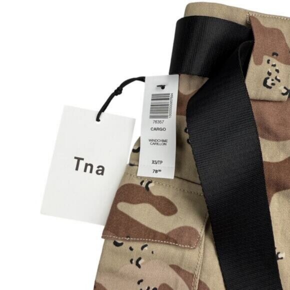 Aritzia Tna Belted Cargo Camo Short In Windchime Women's Size XS - Picture 3 of 6